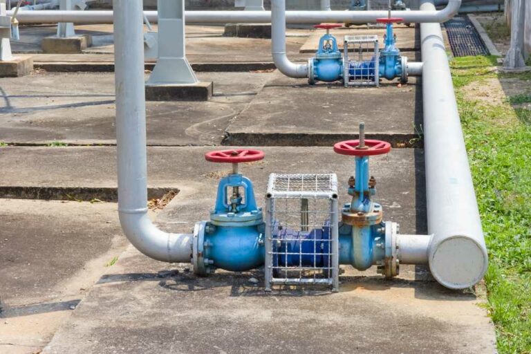 Backflow Preventer Testing: Why You Should Always Work with a Professional